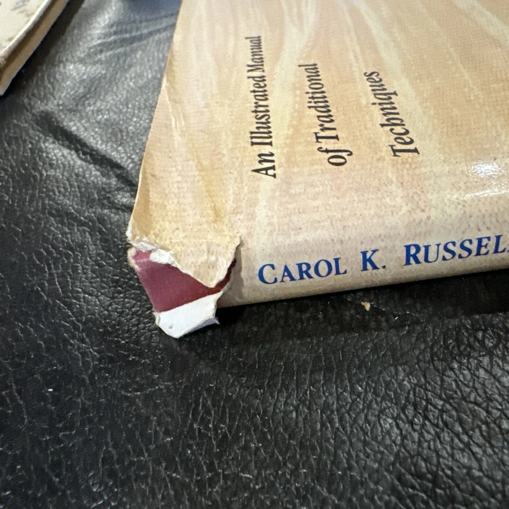 THE TAPESTRY HANDBOOK: AN ILLUSTRATED MANUAL OF By Carol K. Russell - Hardcover